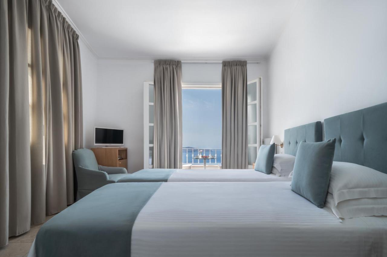Atlantis Hotel Фіра Екстер'єр фото