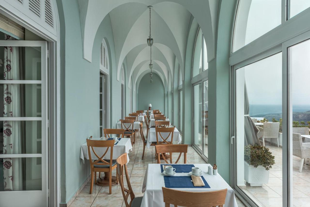 Atlantis Hotel Фіра Екстер'єр фото